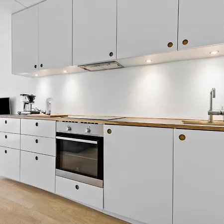 1 Bedroom Awesome In Apartamento